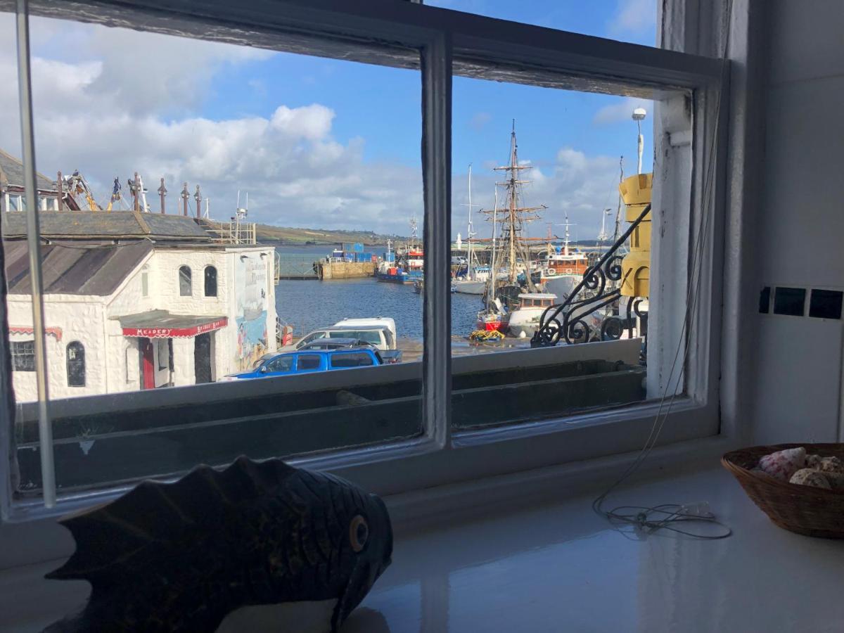 The Dolphin Tavern Penzance Exterior photo